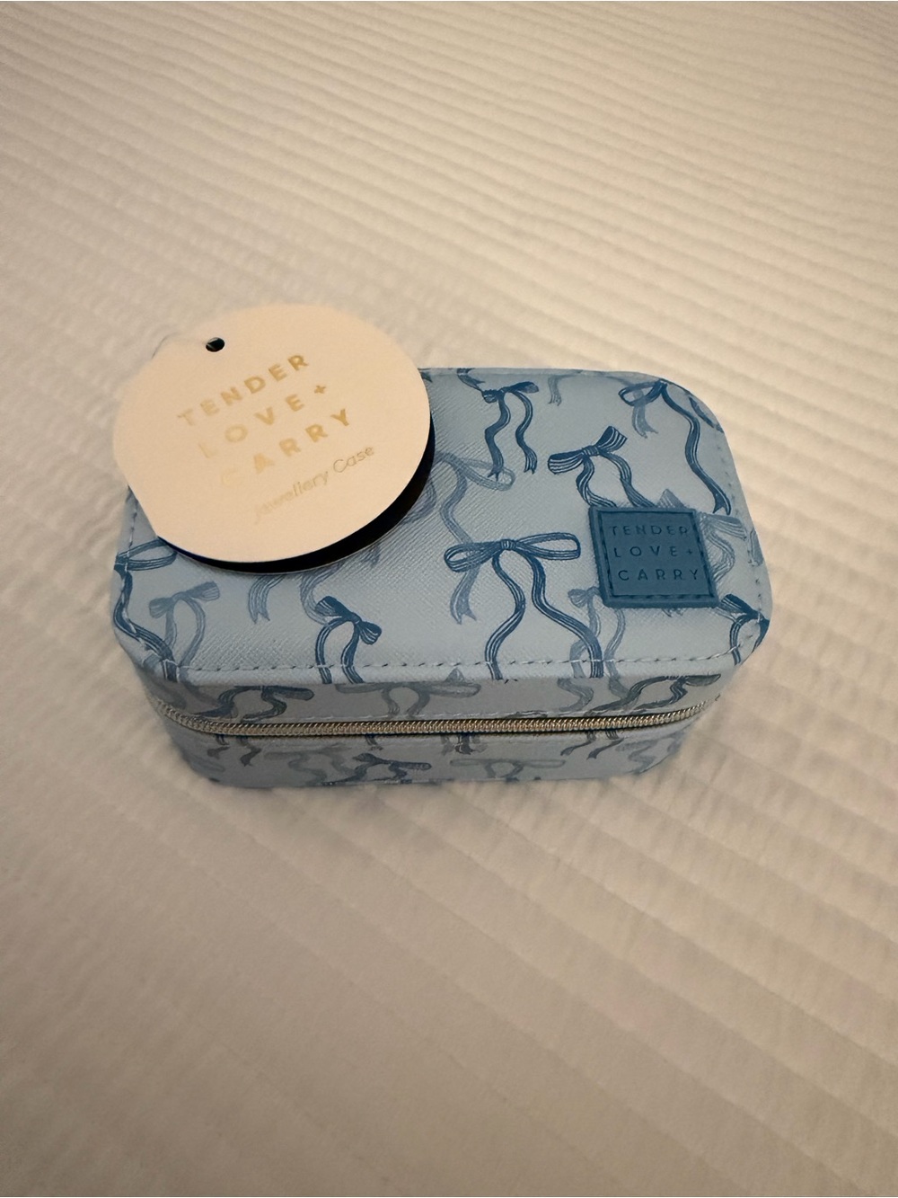 Tender Love + Carry Blue Bow Travel Jewelry Case